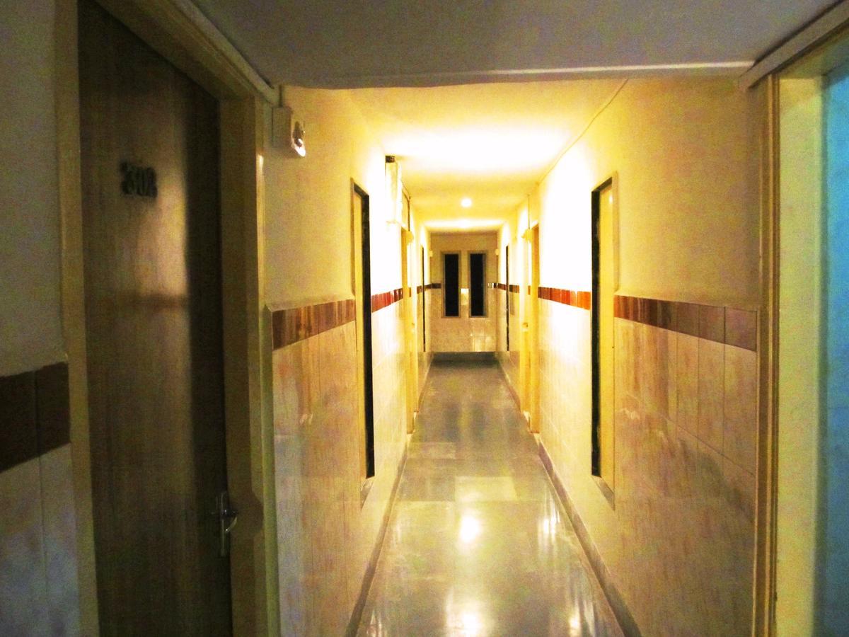 Diamond Ξενοδοχείο Daman Εξωτερικό φωτογραφία
